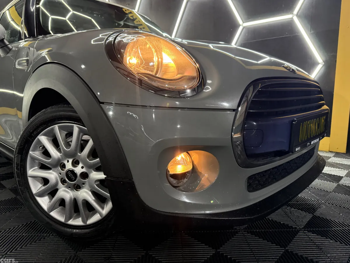 Mini Cooper Hatchback, Diesel, 2016, Grey