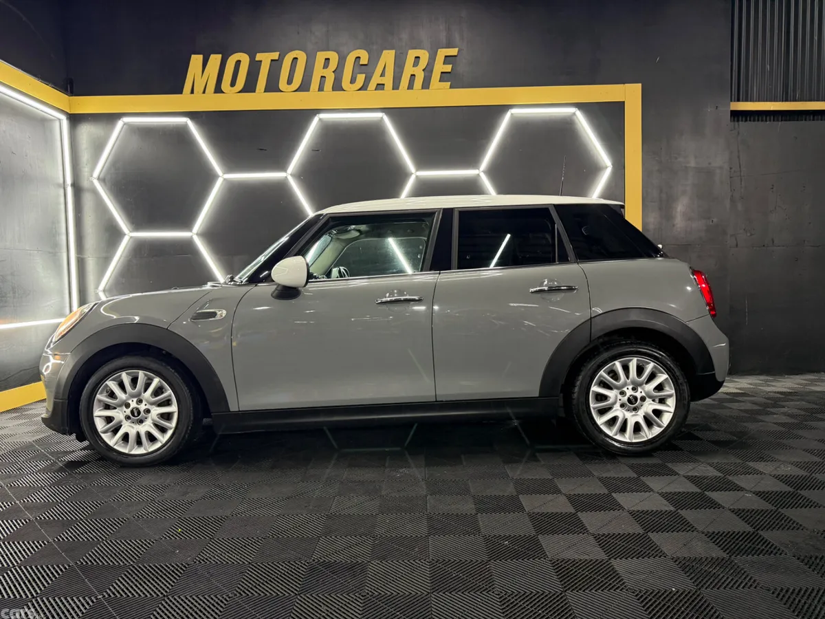 Mini Cooper Hatchback, Diesel, 2016, Grey
