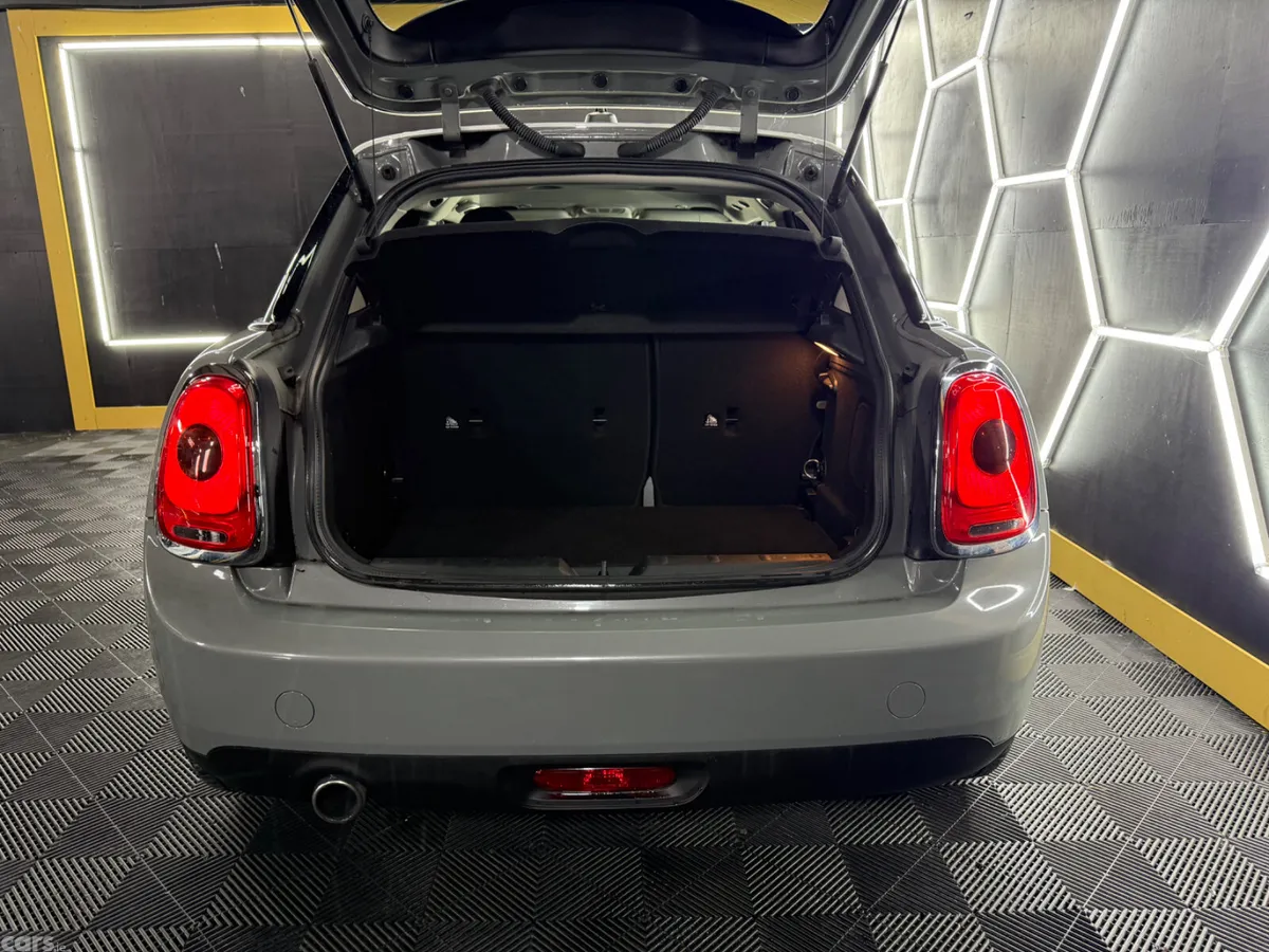 Mini Cooper Hatchback, Diesel, 2016, Grey