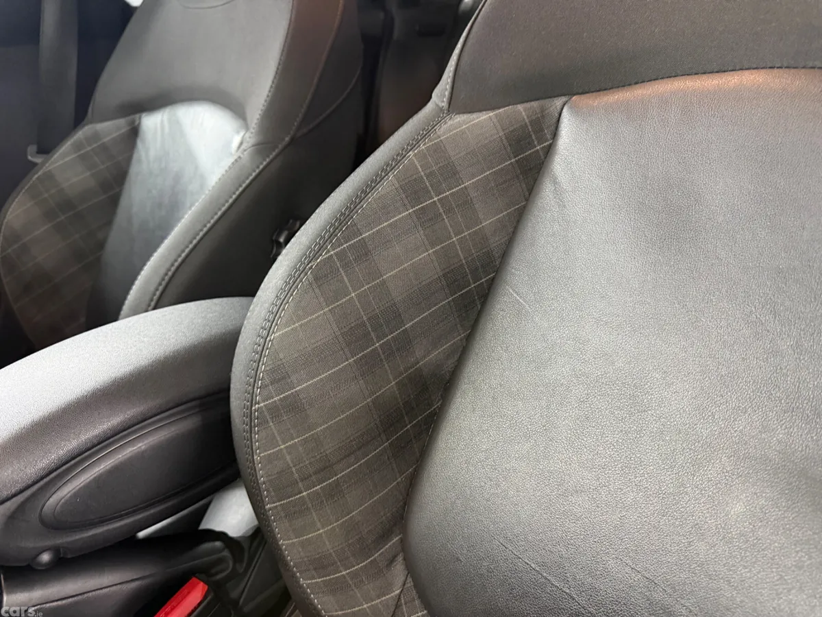 Mini Cooper Hatchback, Diesel, 2016, Grey