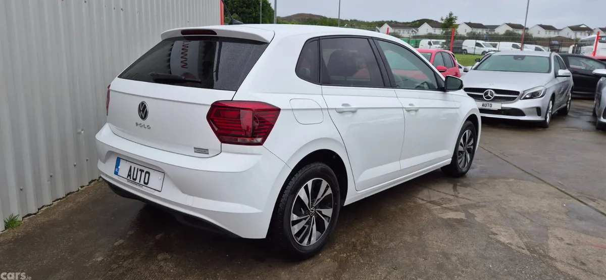 Volkswagen Polo Hatchback, Petrol, 2021, White
