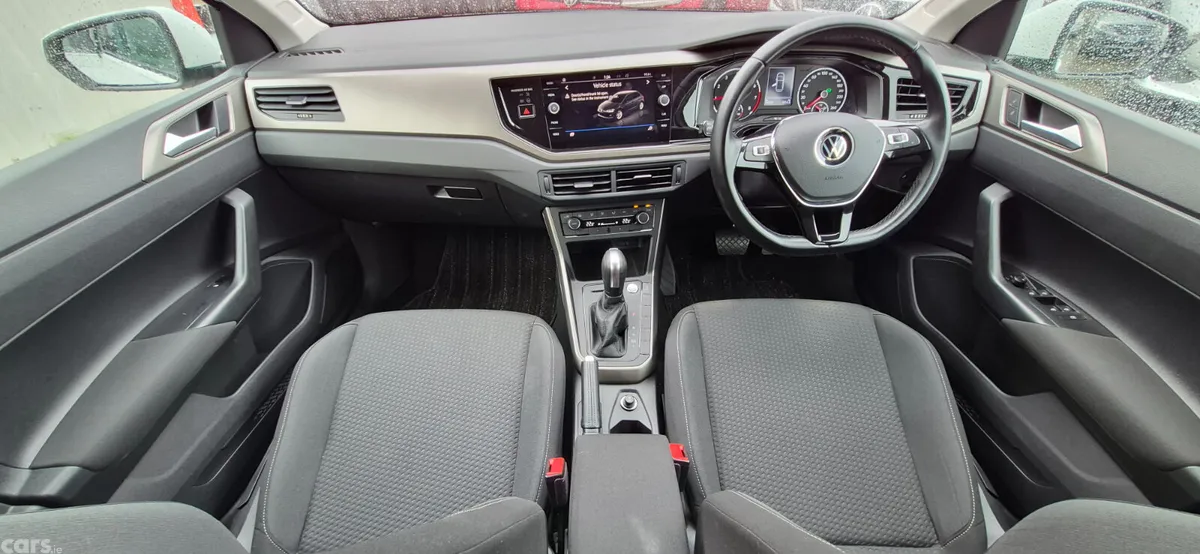 Volkswagen Polo Hatchback, Petrol, 2021, White