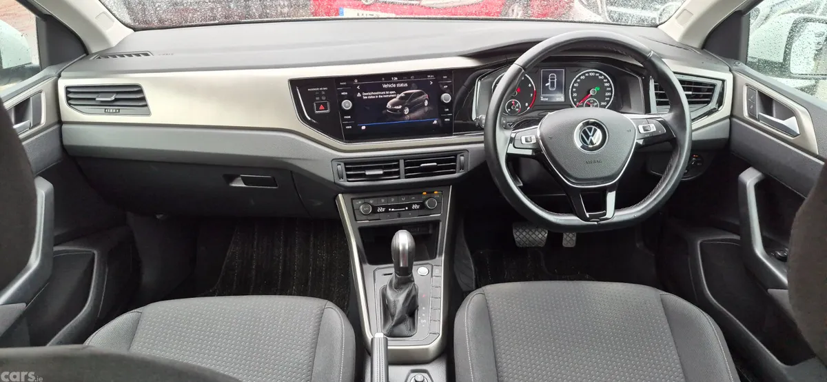 Volkswagen Polo Hatchback, Petrol, 2021, White