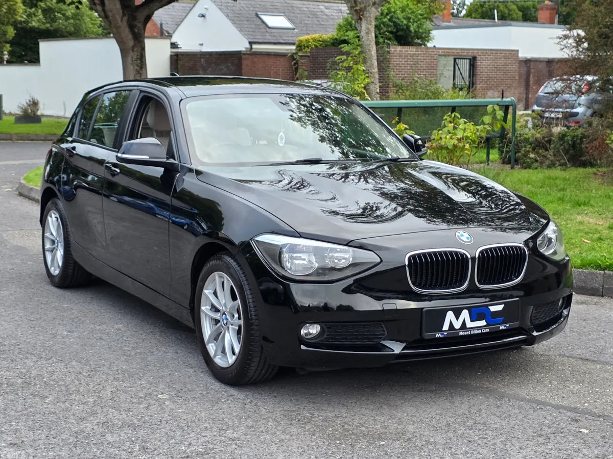 BMW 1-Series Hatchback, Diesel, 2015, Black