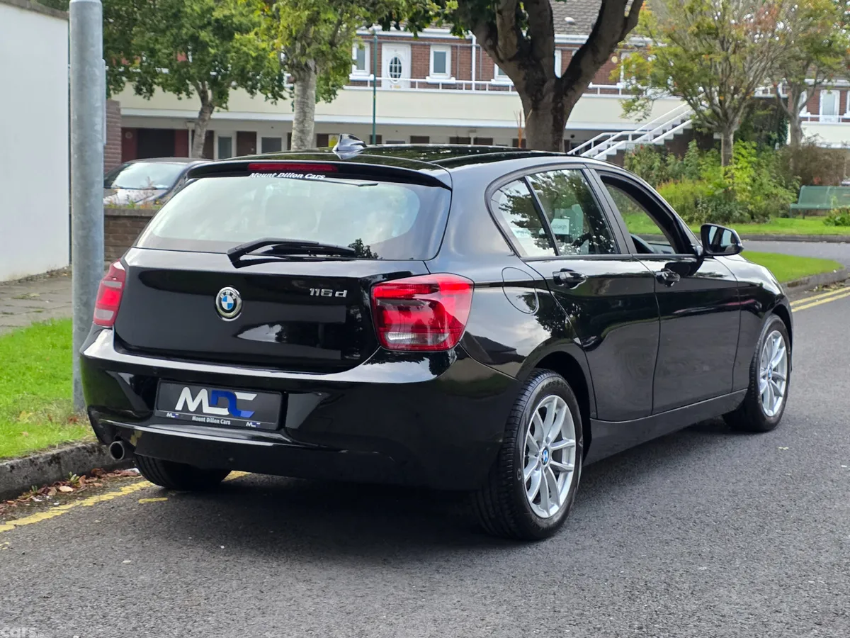 BMW 1-Series Hatchback, Diesel, 2015, Black