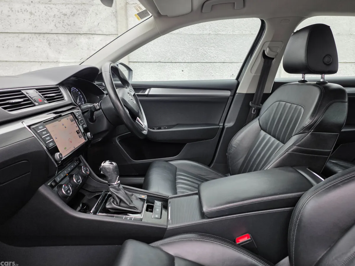 Skoda Superb Saloon, Diesel, 2017, Black