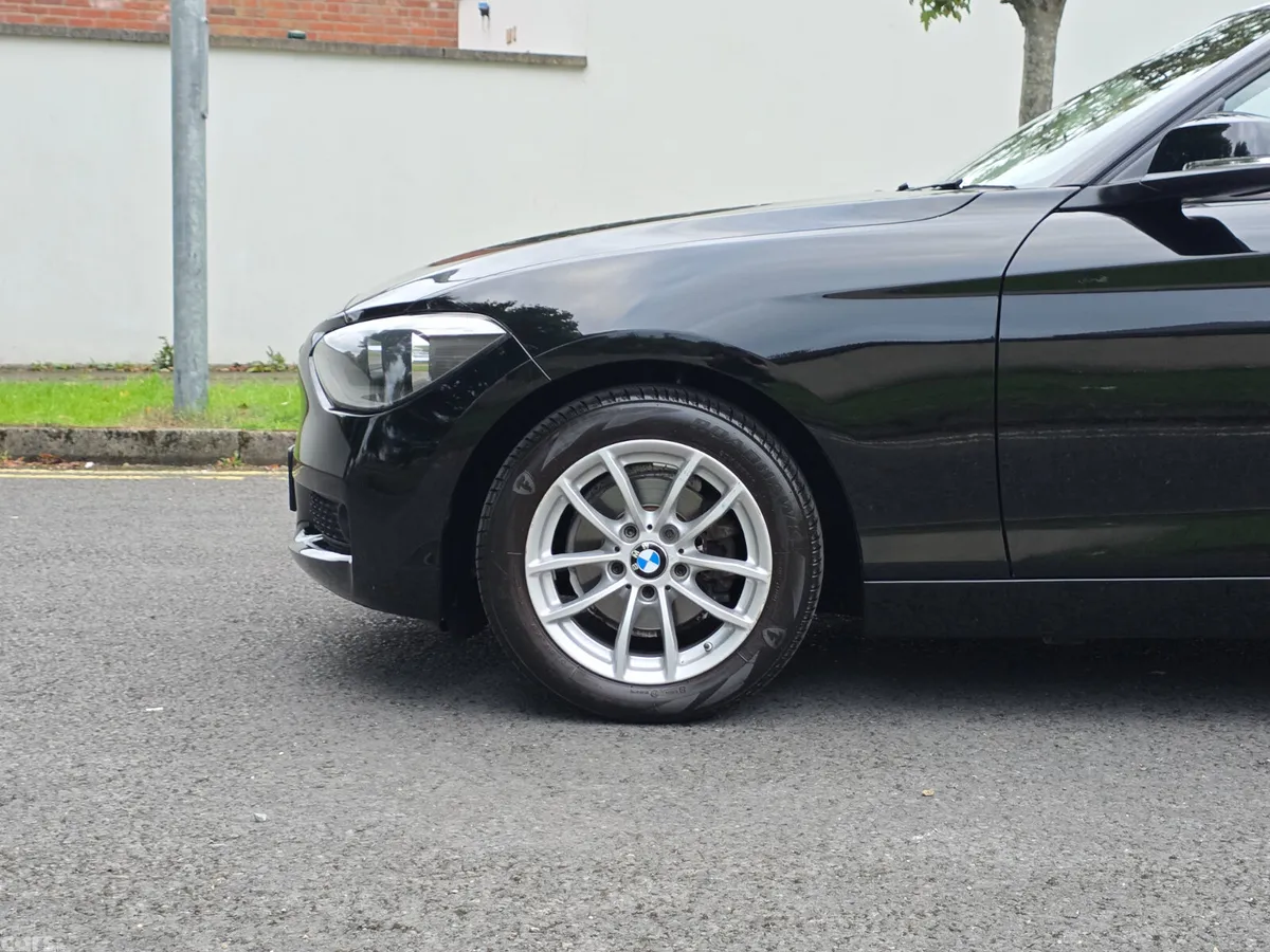 BMW 1-Series Hatchback, Diesel, 2015, Black
