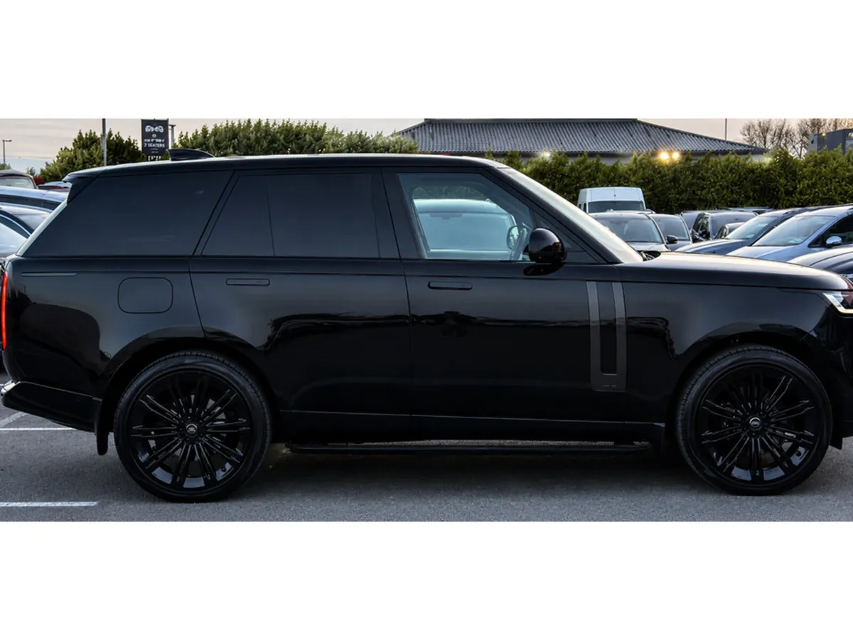 Land Rover Range Rover SUV, Diesel Hybrid, 2024, Black