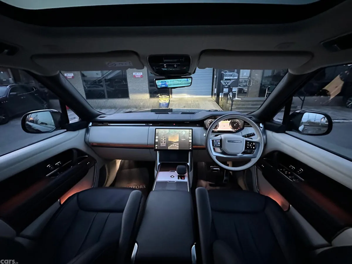 Land Rover Range Rover SUV, Diesel Hybrid, 2024, Black