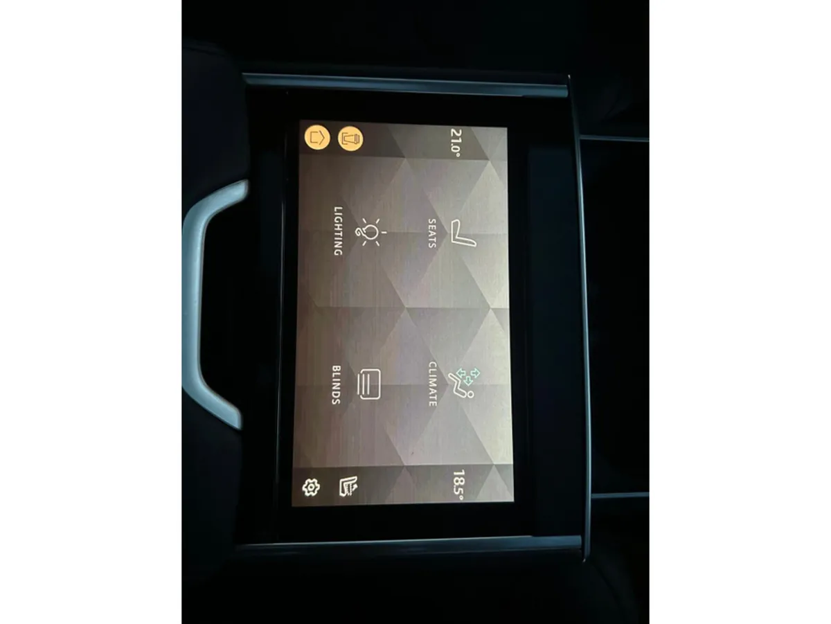 Land Rover Range Rover SUV, Diesel Hybrid, 2024, Black