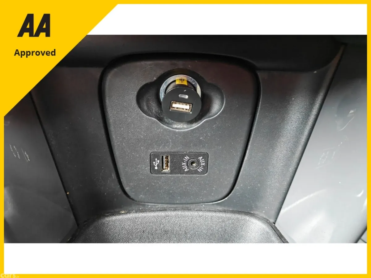 Mini Cooper Hatchback, Petrol, 2016, White
