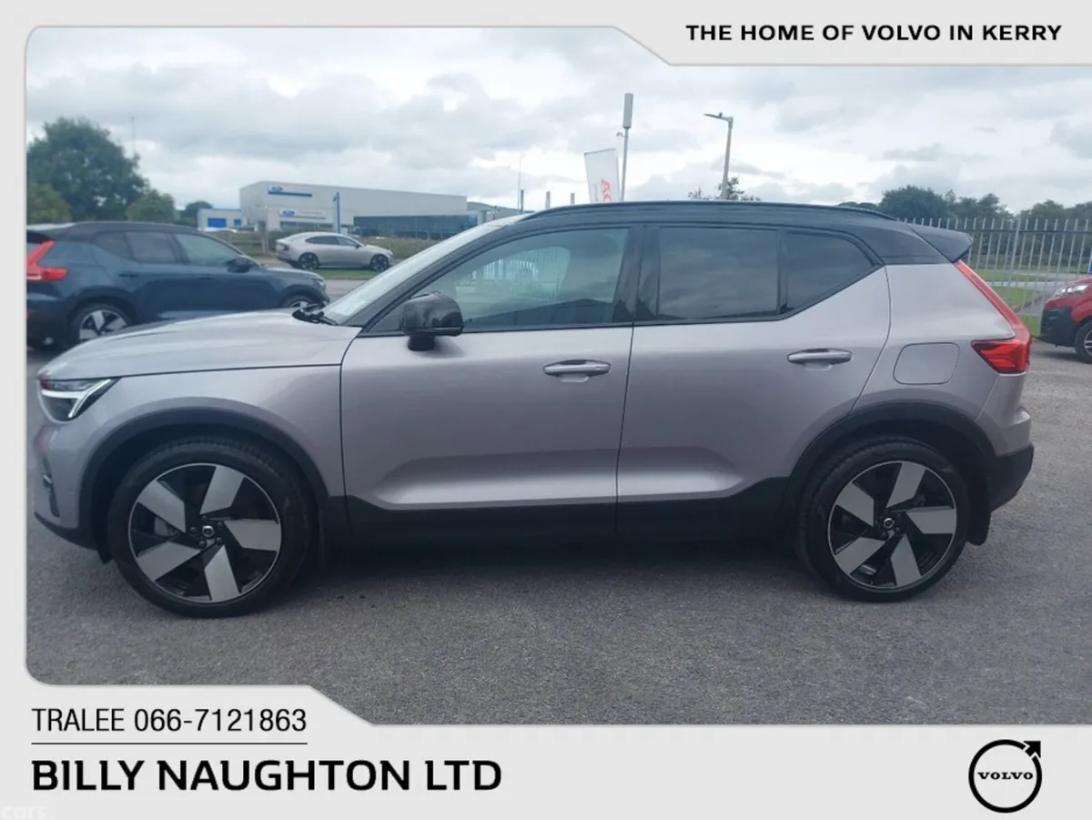 Volvo EX40 SUV, Electric, 2026, Grey