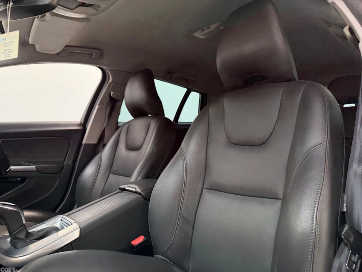 Volvo V60 Estate, Diesel, 2018, White