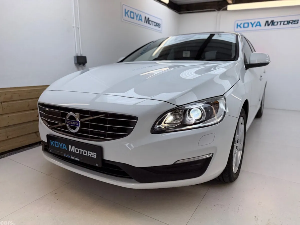 Volvo V60 Estate, Diesel, 2018, White