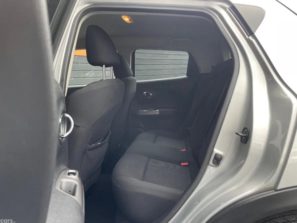Nissan Juke MPV, Petrol, 2016, Silver