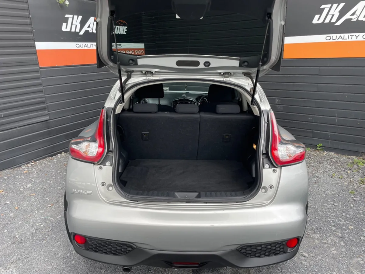 Nissan Juke MPV, Petrol, 2016, Silver