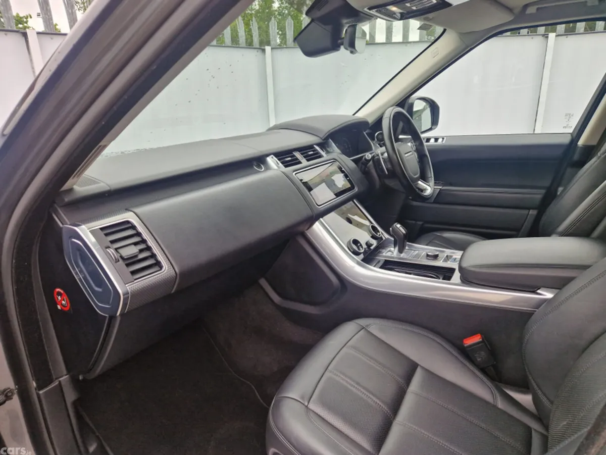 Land Rover Range Rover Estate, Petrol Hybrid, 2018, Grey
