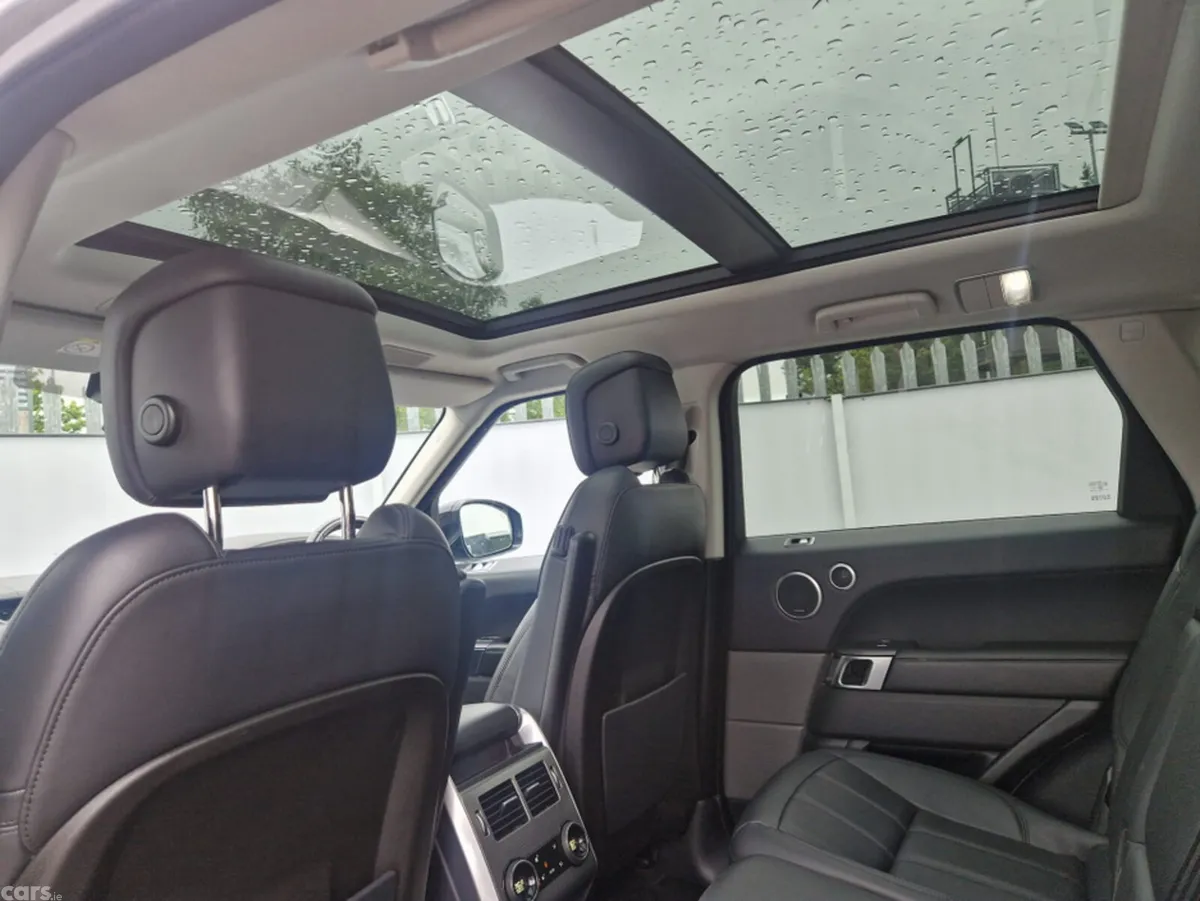 Land Rover Range Rover Estate, Petrol Hybrid, 2018, Grey