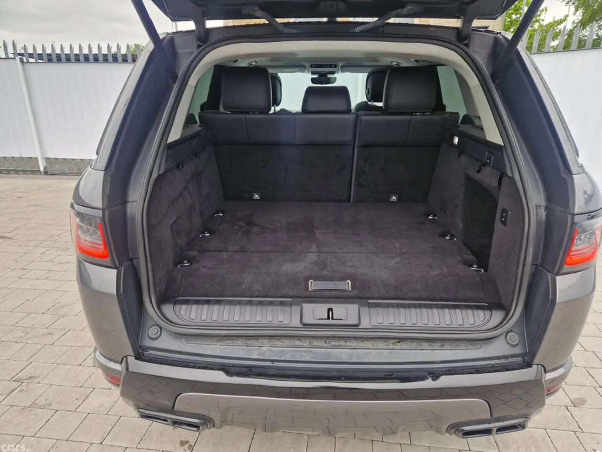 Land Rover Range Rover Estate, Petrol Hybrid, 2018, Grey