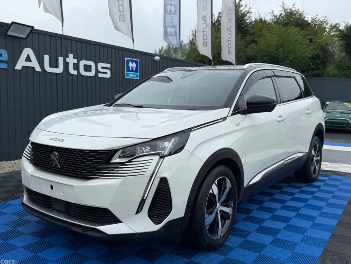 Peugeot 5008 SUV, Diesel, 2021, White