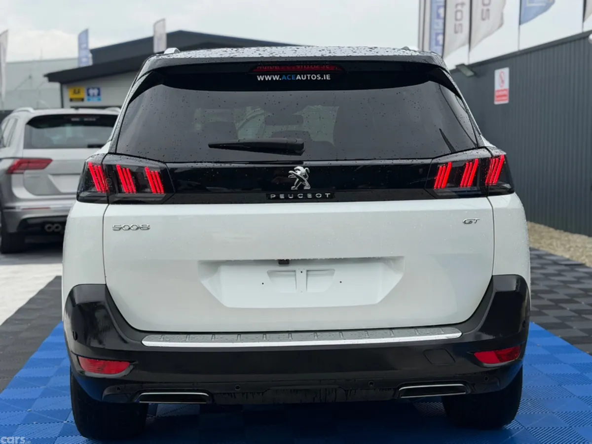 Peugeot 5008 SUV, Diesel, 2021, White