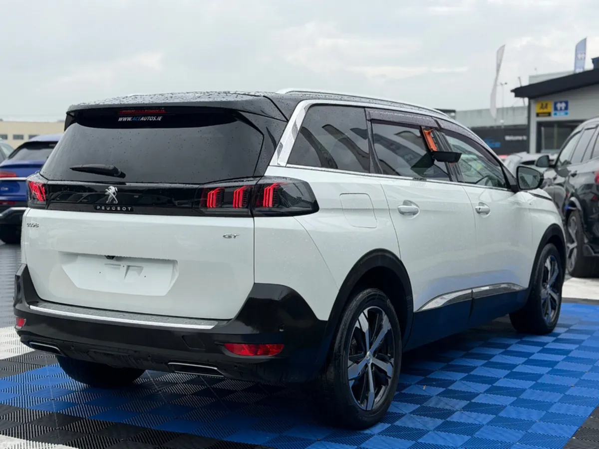 Peugeot 5008 SUV, Diesel, 2021, White