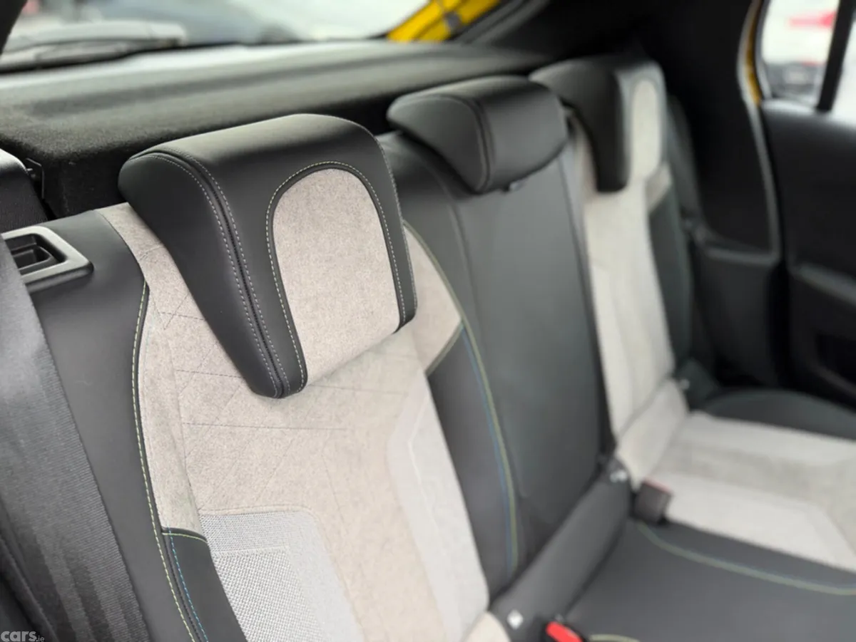 Peugeot 208 Hatchback, Petrol, 2020, Yellow