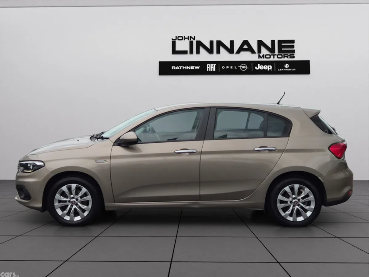 Fiat Tipo MPV, Diesel, 2017, Brown