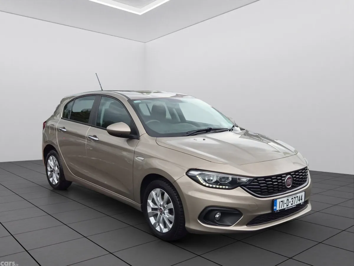 Fiat Tipo MPV, Diesel, 2017, Brown