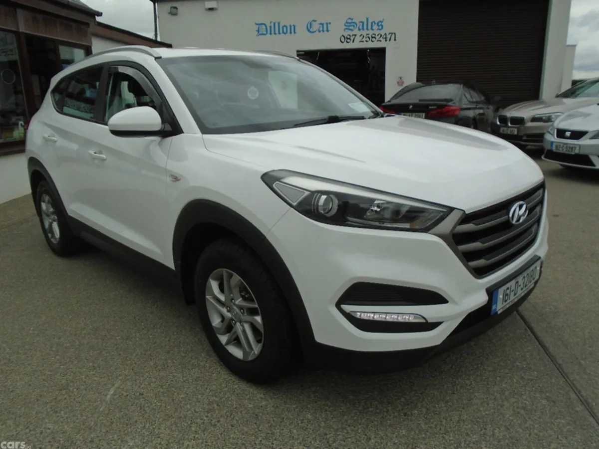 Hyundai Tucson MPV, Diesel, 2016, White
