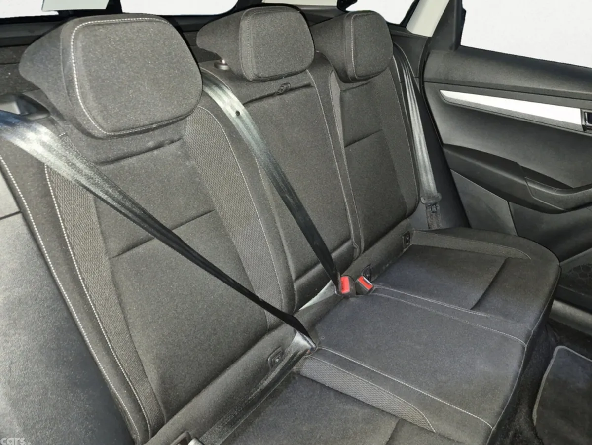 Skoda Karoq SUV, Diesel, 2022, Black