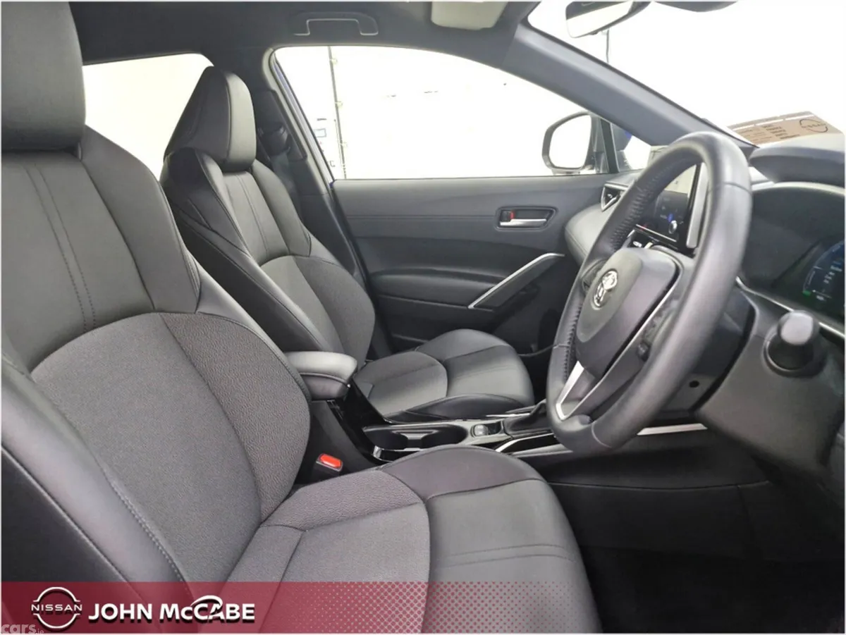 Toyota Corolla Cross SUV, Petrol Hybrid, 2024, Blue
