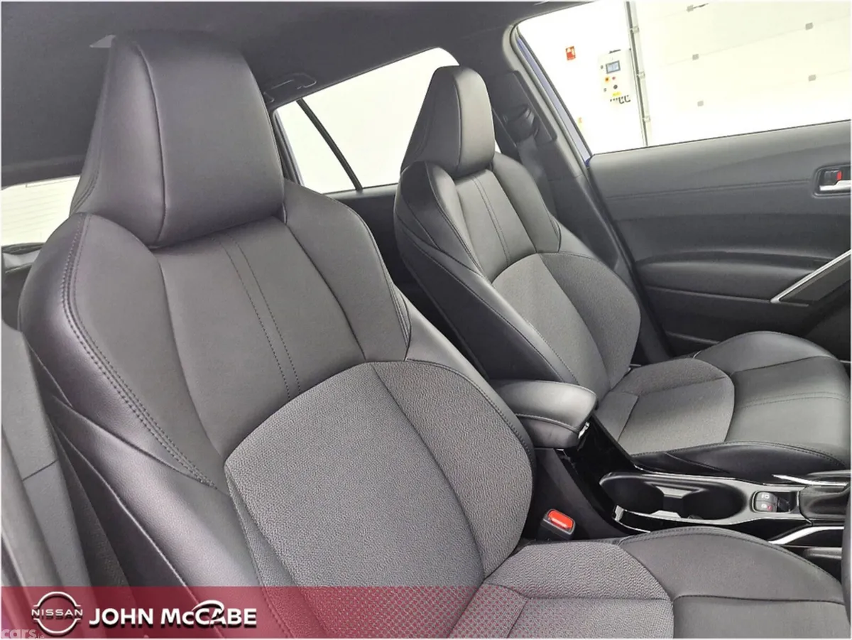 Toyota Corolla Cross SUV, Petrol Hybrid, 2024, Blue