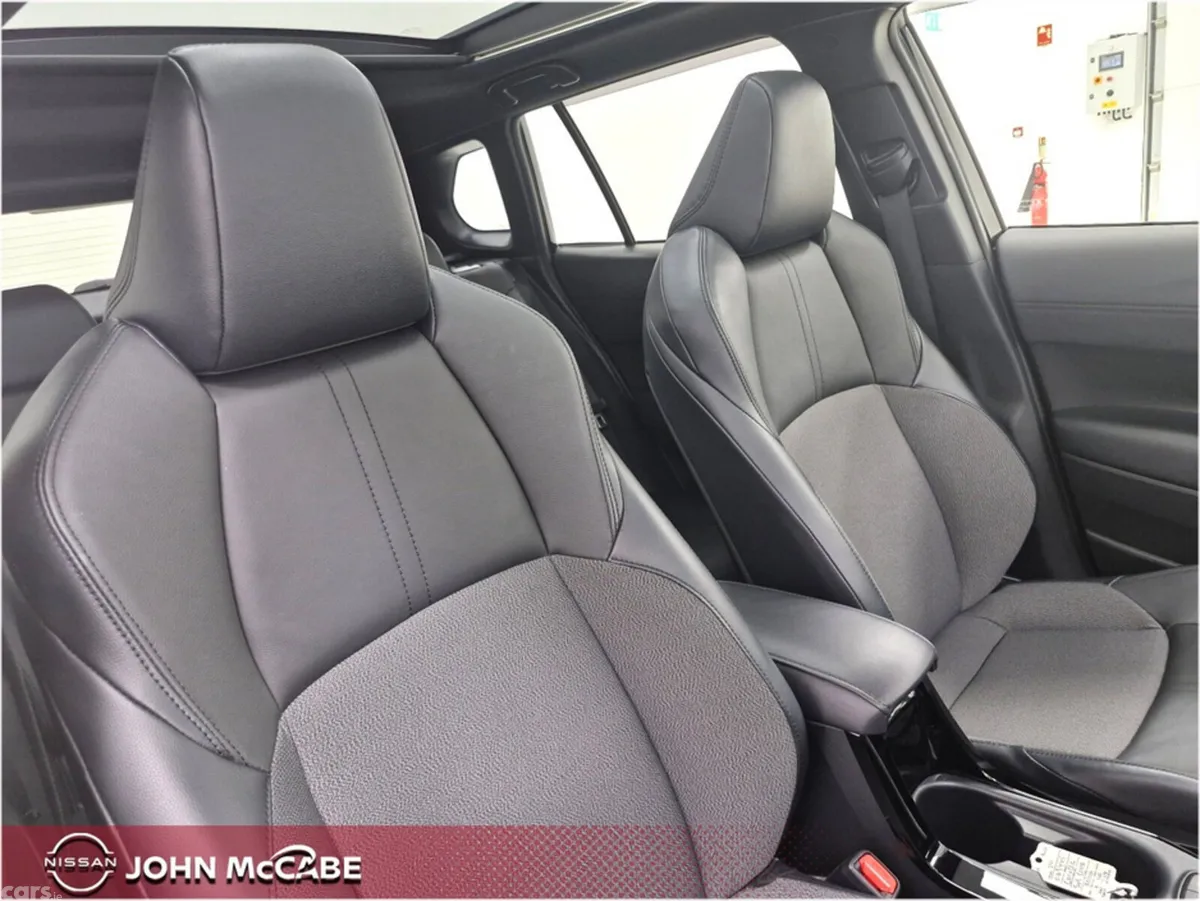 Toyota Corolla Cross SUV, Petrol Hybrid, 2023, Black