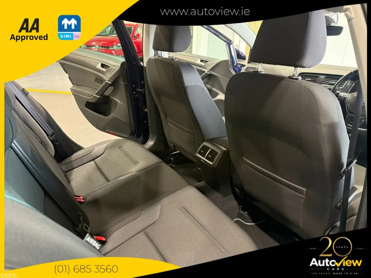 Volkswagen Golf Estate, Petrol, 2018, Blue