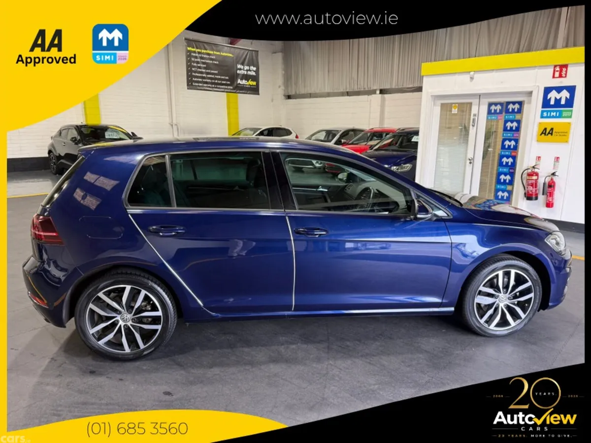 Volkswagen Golf Hatchback, Petrol, 2019, Blue