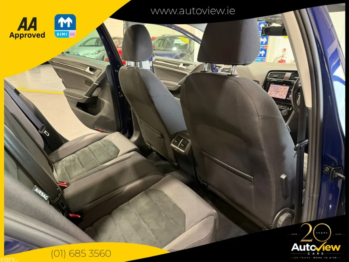Volkswagen Golf Hatchback, Petrol, 2019, Blue