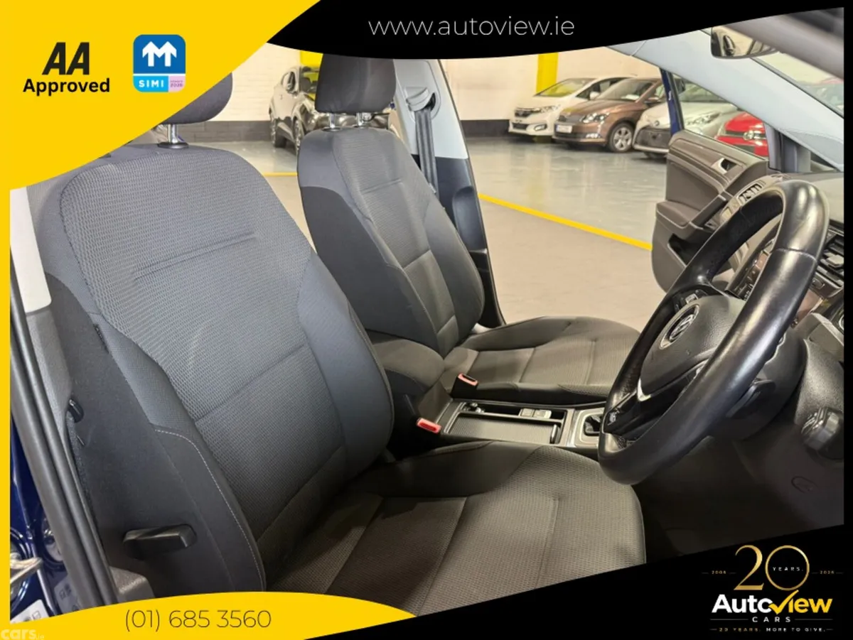 Volkswagen Golf Estate, Petrol, 2018, Blue