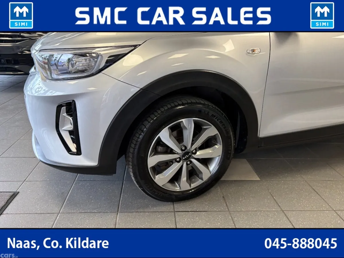 Kia Stonic SUV, Petrol, 2024, Grey