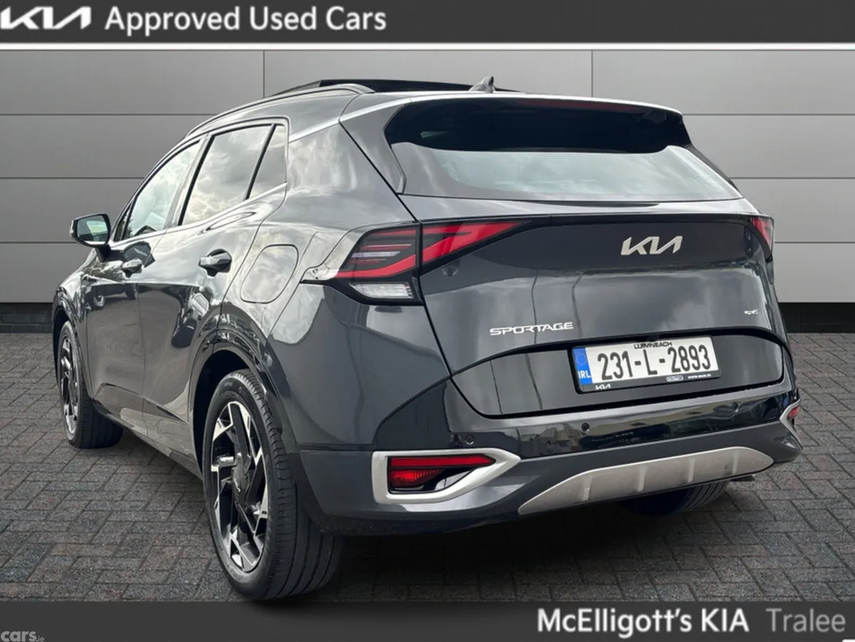 Kia Sportage MPV, Diesel Hybrid, 2023, Grey