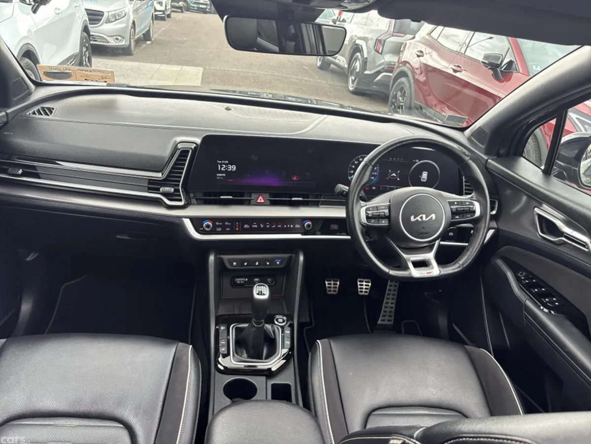 Kia Sportage MPV, Diesel Hybrid, 2023, Grey