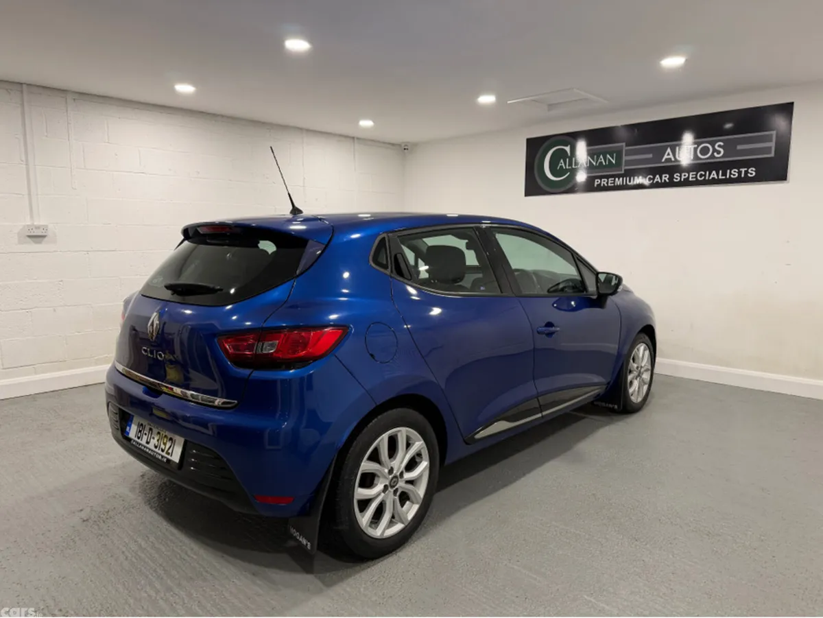 Renault Clio Hatchback, Petrol, 2018, Blue