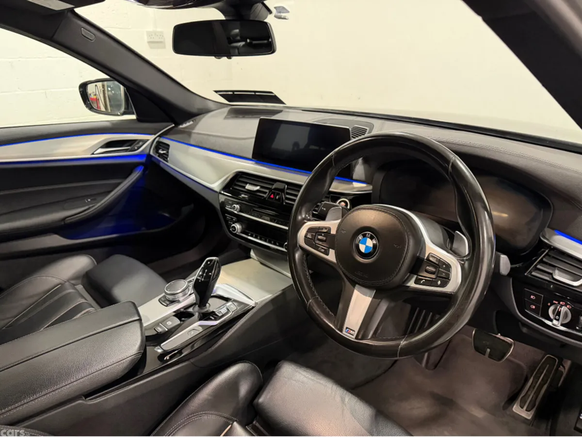 BMW 5-Series Saloon, Petrol Plug-in Hybrid, 2018, Grey
