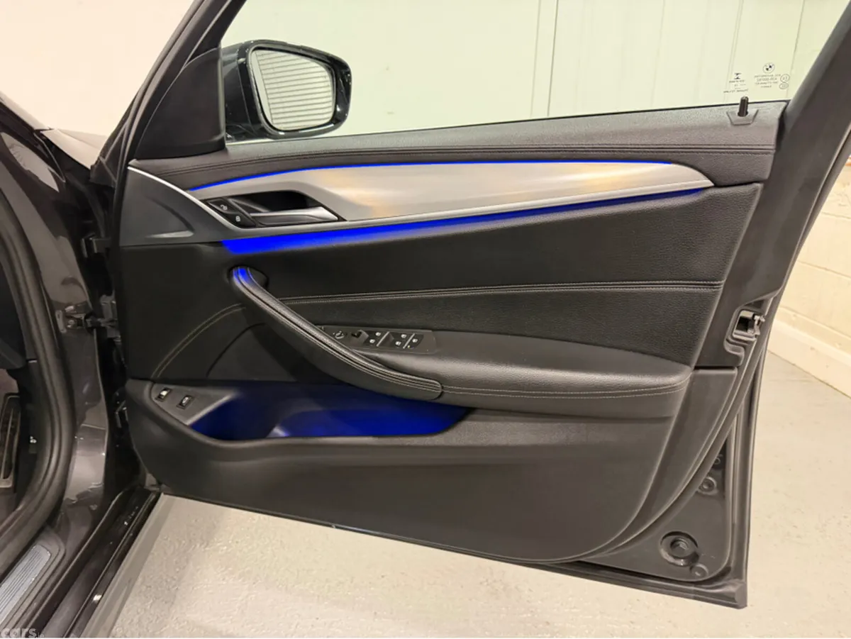 BMW 5-Series Saloon, Petrol Plug-in Hybrid, 2018, Grey