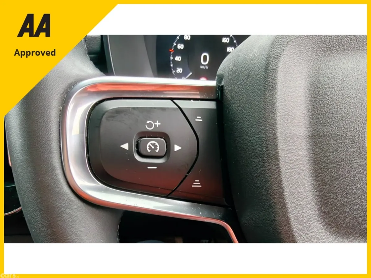 Volvo XC40 SUV, Petrol Plug-in Hybrid, 2023, Grey