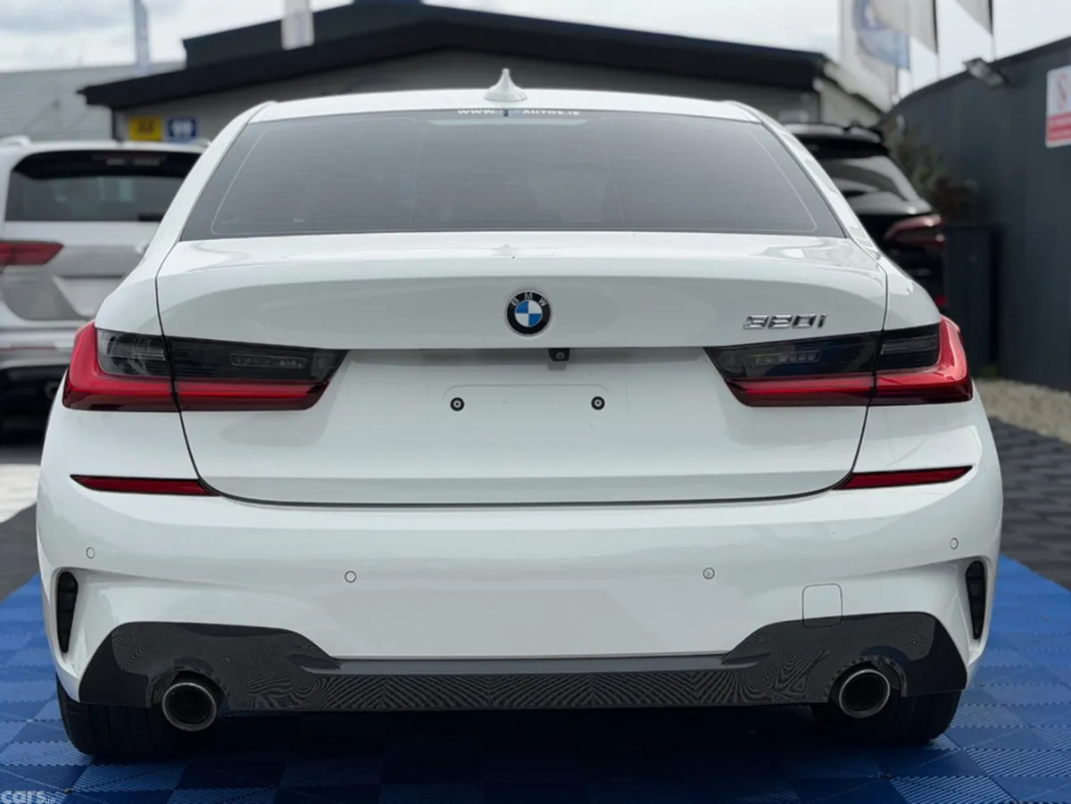 BMW 3-Series Saloon, Petrol, 2021, White