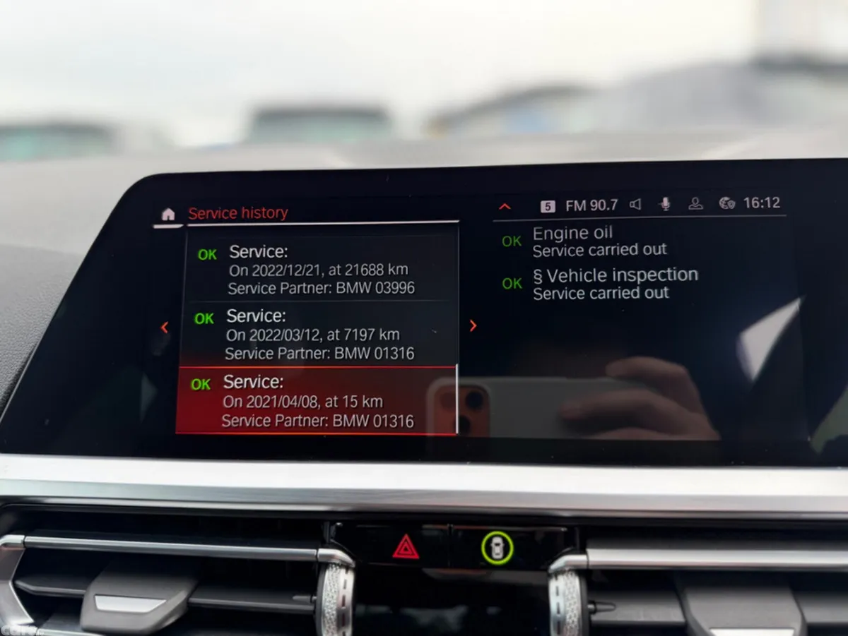 BMW 3-Series Saloon, Petrol, 2021, White