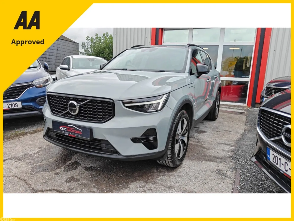 Volvo XC40 SUV, Petrol Plug-in Hybrid, 2023, Grey