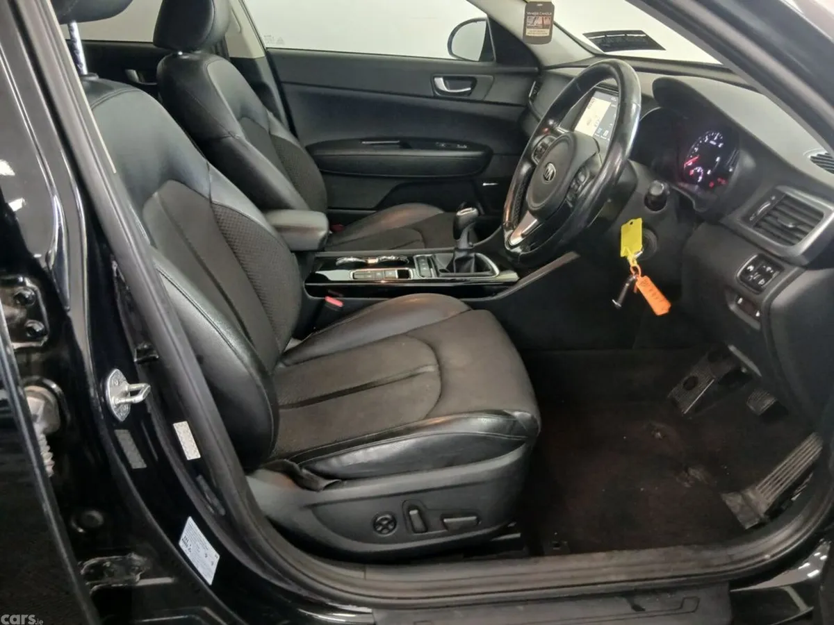 Kia Optima Estate, Diesel, 2018, Black