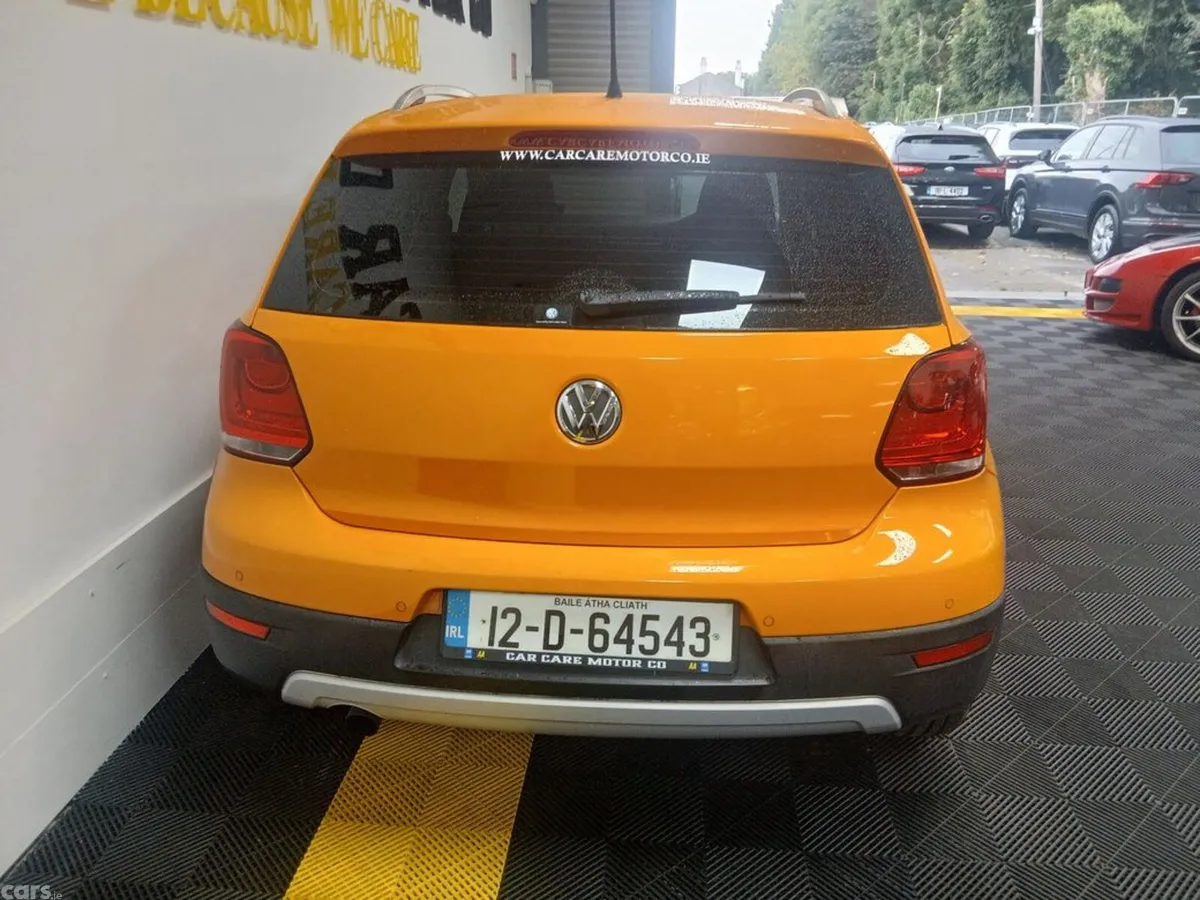 Volkswagen Polo Hatchback, Petrol, 2012, Orange